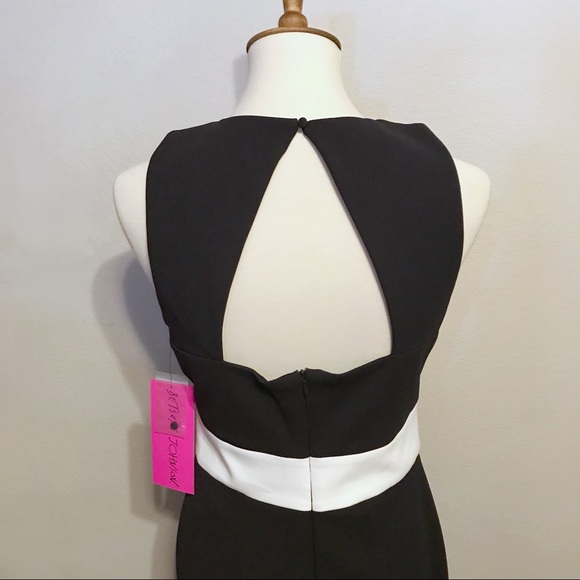 Betsey Johnson Black & White Scuba Sheath Dress - Picture 3 of 5